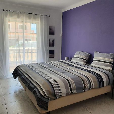 Brisa'S Haven Guesthouse !Pet Friendly! Лагос Екстериор снимка