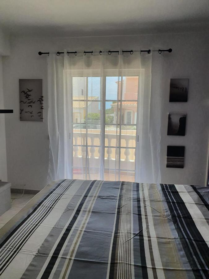 Brisa'S Haven Guesthouse !Pet Friendly! Лагос Екстериор снимка
